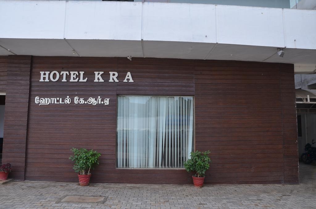 טנג'בור Hotel Kra מראה חיצוני תמונה